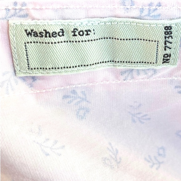 J. Crew "Secret Wash Shirting" Button Down Long Sleeve Pink w/Blue Leaves in XXL - Picture 9 of 10